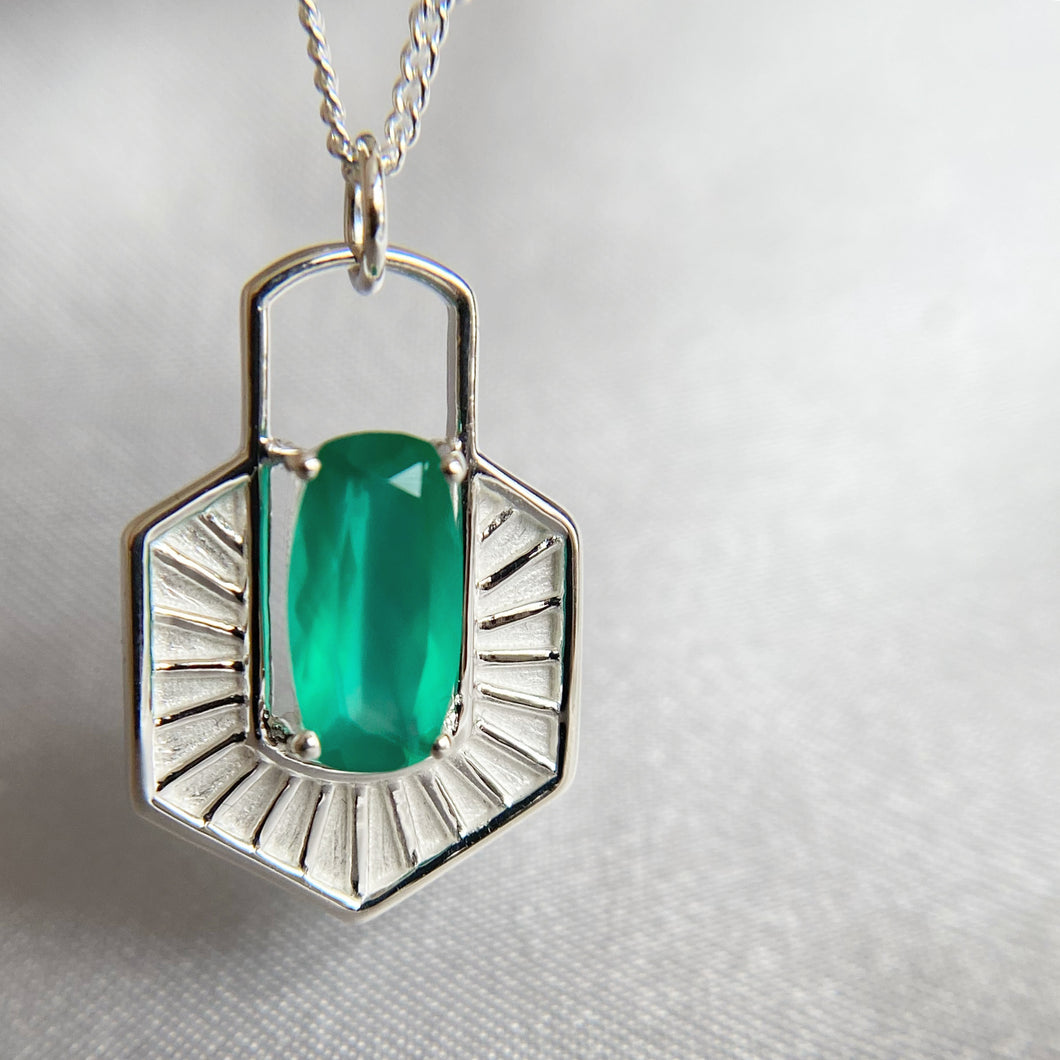 Lia | Green Onyx Necklace in Sterling Silver